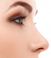 Rinoplastia (Corectia nasului)